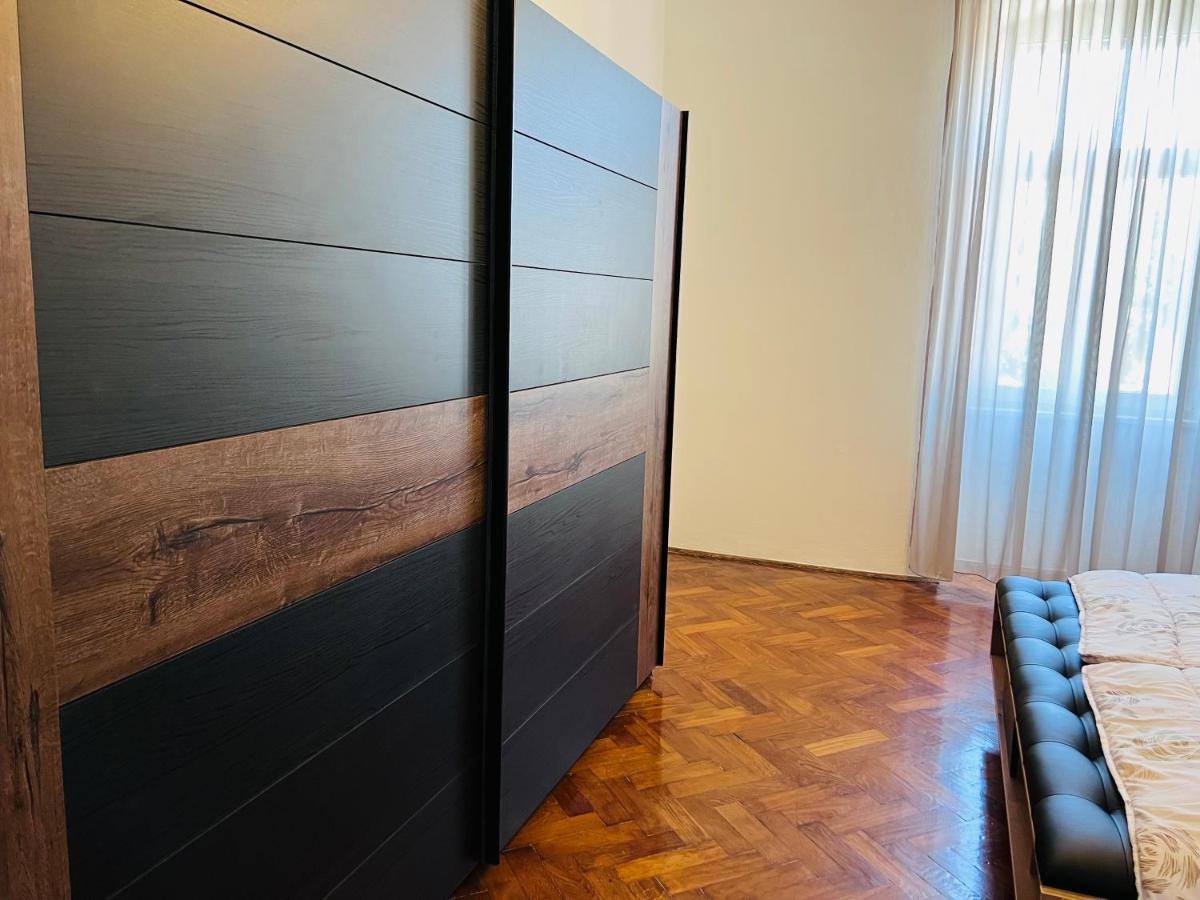 Apartment For Special Getaway Rose Pula Extérieur photo
